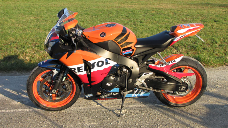 mon CBR 1000rr 2008 1201140735321127599299184