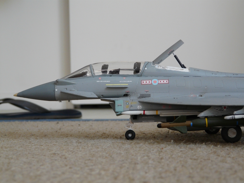 eurofighter typhoon revell royal air force twin seater 1201170301571437999310687