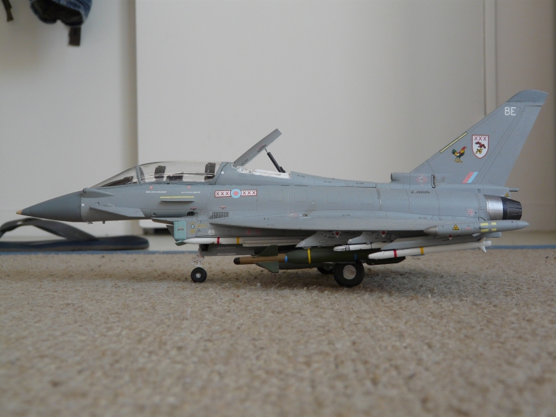 eurofighter typhoon revell royal air force twin seater 1201170302381437999310696