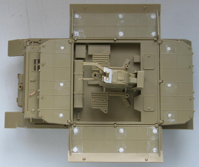 mobelwagen flakvierling prototype Tamiya 1/35:terminé! - Page 2 120118043911667019315257