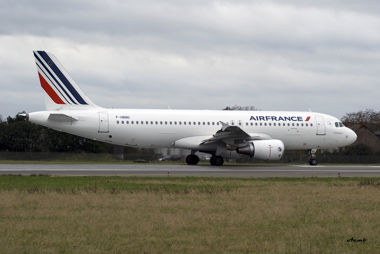 Airbus A320-214: Air France F-HBND le 21.01.12   1201210335551345379327109