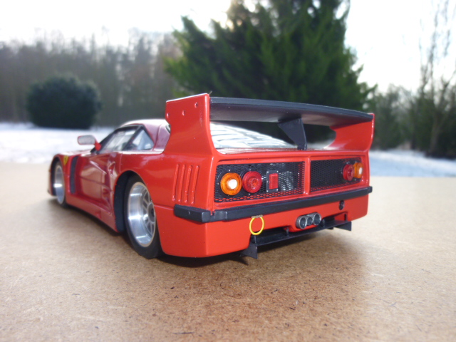 Ferrari F40 GTE 1202120638321350459430413