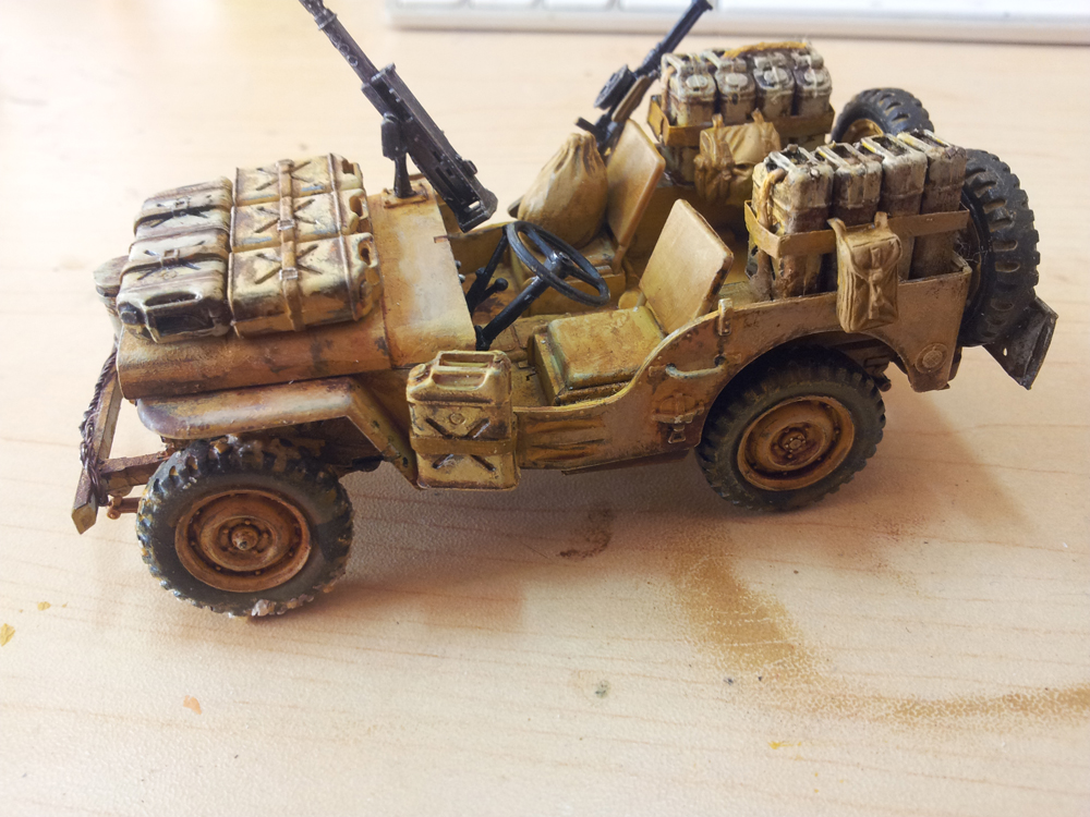 jeep SAS,land rover, diorama dans le désert - Page 2 120219052416602619459866