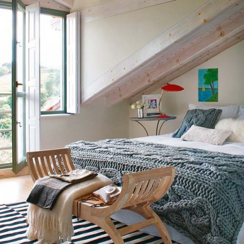 attic-bedroom-designs-3-500x500