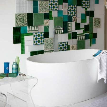 mosaic-bathroom