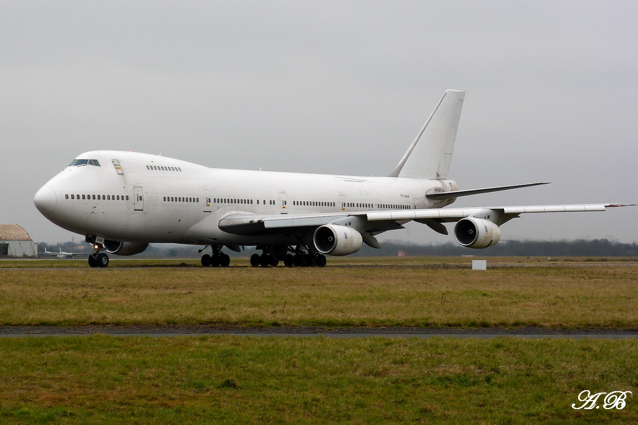 Boeing 747-236B/SF Air Atlanta Icelandic TF-AAA le 23.02.12 - Page 2 1202251121191438369492595