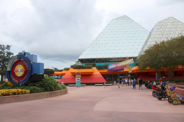 029 - Journey Into Imagination with Figment 002