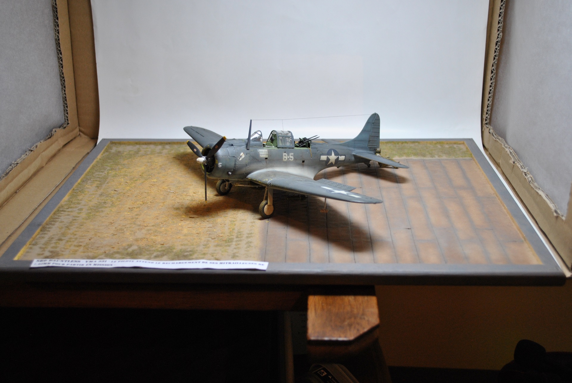 SBD-5 Dauntless - Eduard 1/48 ( ou A24 - Banshee pour les puristes ) - Page 2 17032104135022113414936177