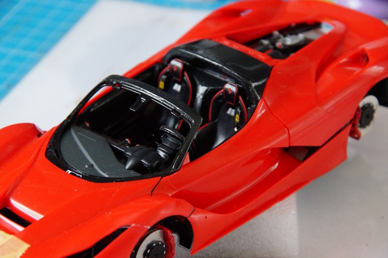 La "LAFERRARI" mais Version APERTA - Page 9 17050712045713650515024393