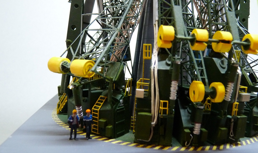 Soyuz_Launch_Pad-160
