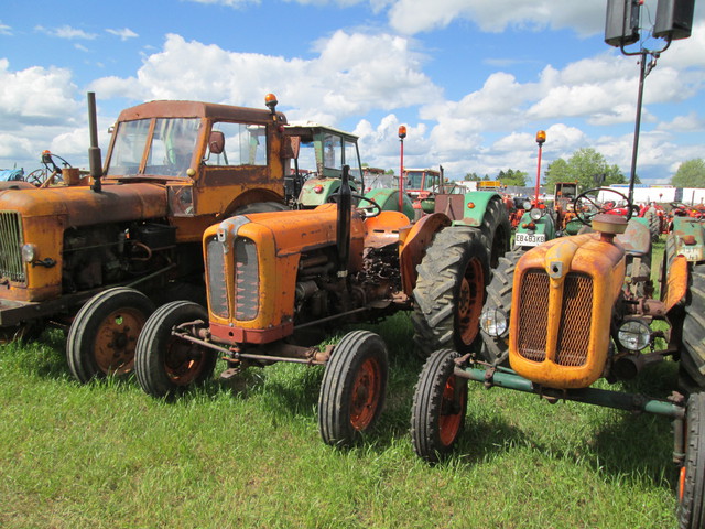 28 - Thimert-Gatelle : Exposition de tracteurs le 21/05/2017 17081009032621374015211694