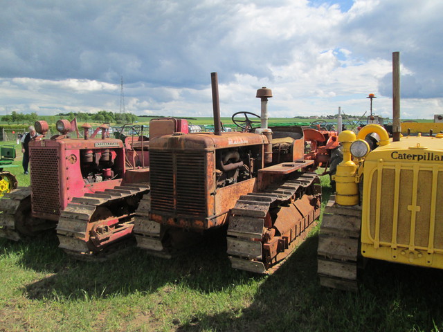 28 - Thimert-Gatelle : Exposition de tracteurs le 21/05/2017 17081009390221374015211758