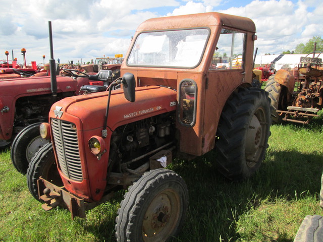 28 - Thimert-Gatelle : Exposition de tracteurs le 21/05/2017 17081009483021374015211784