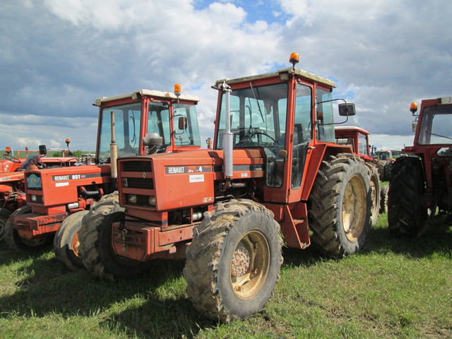 28 - Thimert-Gatelle : Exposition de tracteurs le 21/05/2017 17081010035921374015211821