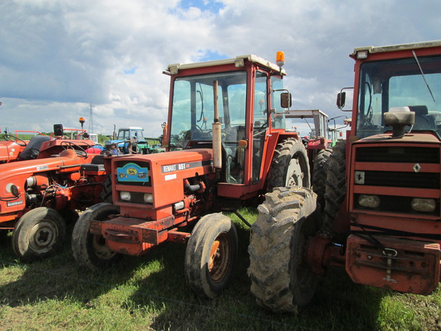 28 - Thimert-Gatelle : Exposition de tracteurs le 21/05/2017 17081010044221374015211823