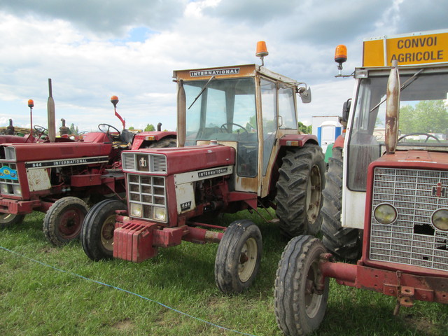 28 - Thimert-Gatelle : Exposition de tracteurs le 21/05/2017 17081010262721374015211863