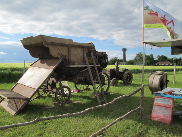 28 - Thimert-Gatelle : Exposition de tracteurs le 21/05/2017 17081010521521374015211907