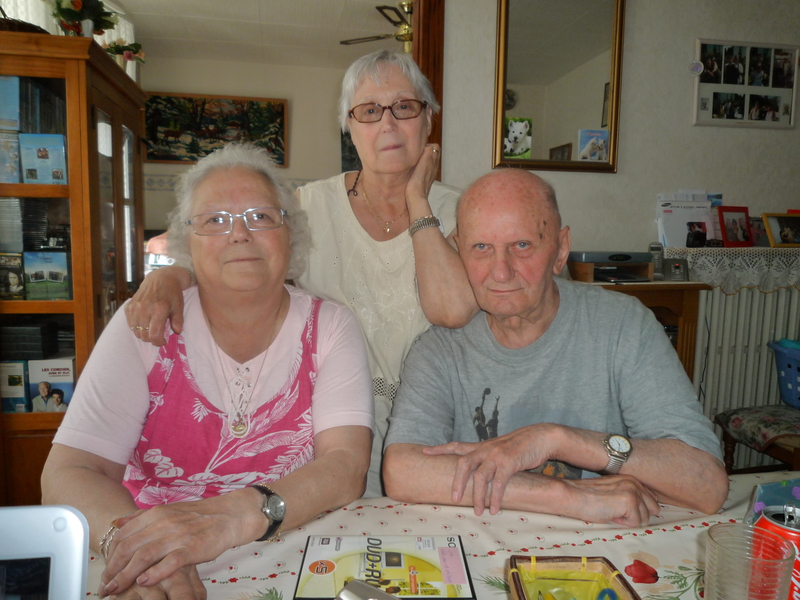 yvonne (99) yvonne (99)