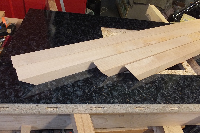 Modification table pour défonceuse - Page 3 17092710492618313815289810