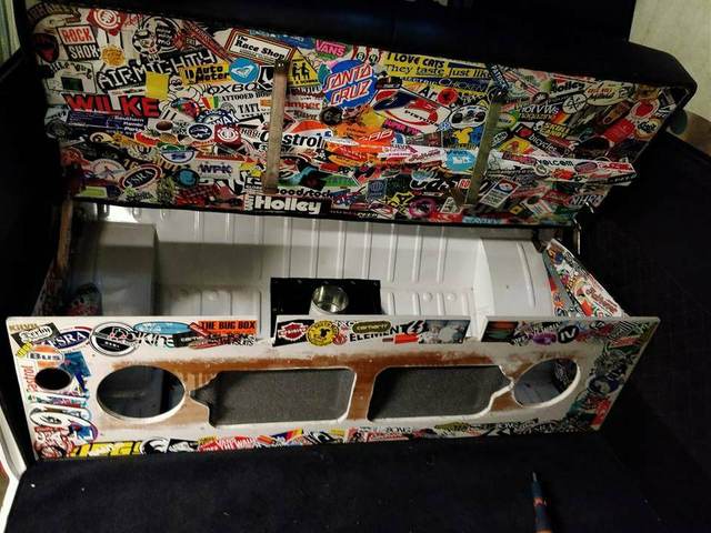 27043280_1555793977850406_952013380_n