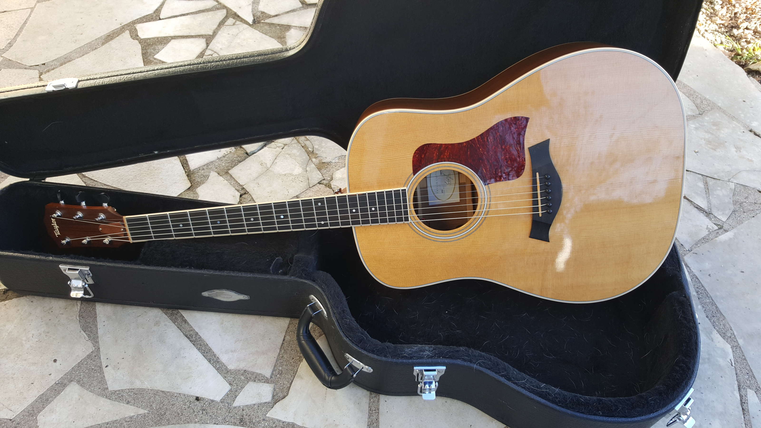 taylor-dn4-2010-2100647@2x