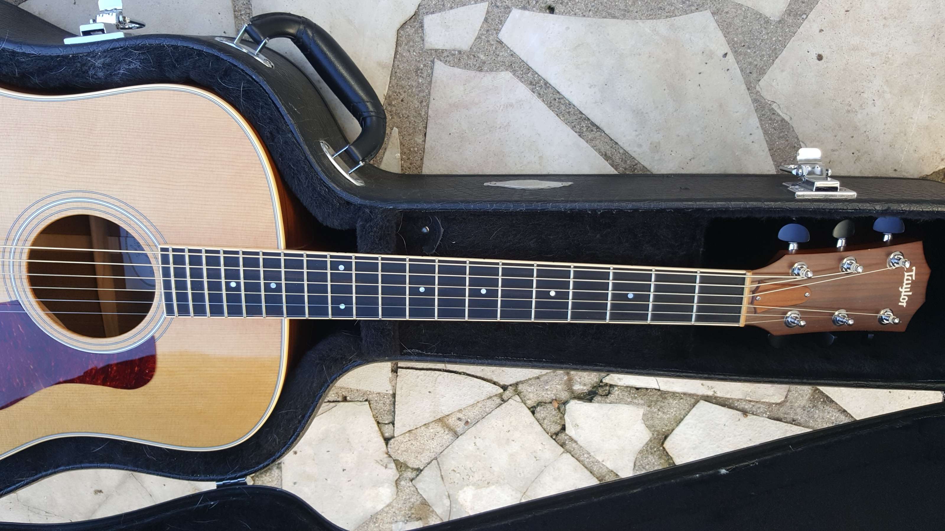 taylor-dn4-2010-2100651@2x